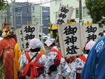 白石神社祭　御神輿行列一時休憩