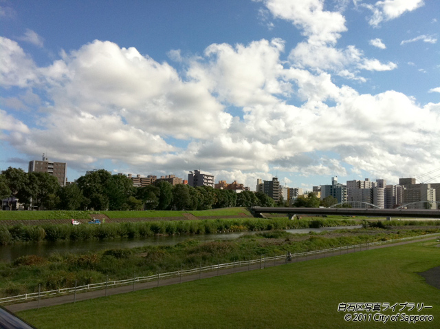 画像：一条橋から見える自然の風景が好き。