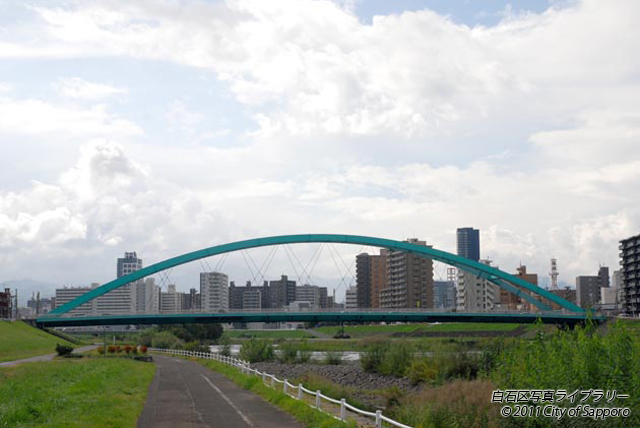 画像：水穂大橋の全景